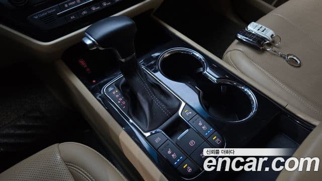 Kia The / новый New Carnival Special, 2019 9