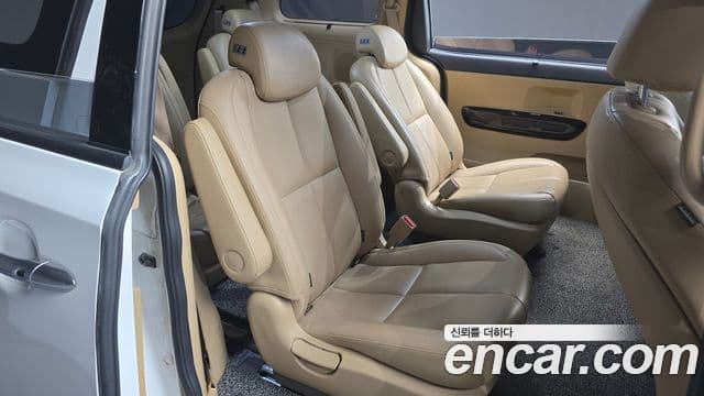 Kia The / новый New Carnival Special, 2019 12