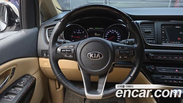 Kia The / новый New Carnival Special, 2019 14