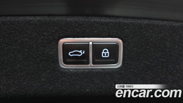 Genesis G90 (RS4) бензин 3.5 турбо e-S/C AWD, 2023 20