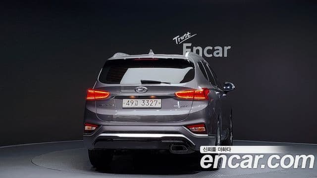 Hyundai Santa Fe TM Inspiration, 2019 4