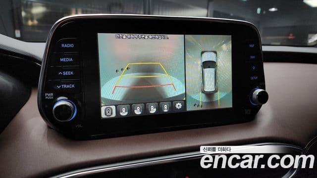 Hyundai Santa Fe TM Inspiration, 2019 16