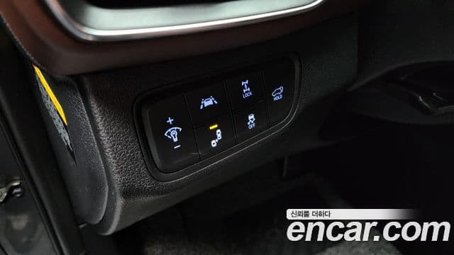 Hyundai Santa Fe TM Inspiration, 2019 17