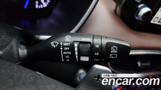 Hyundai Santa Fe TM Inspiration, 2019 18