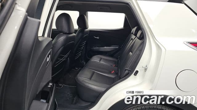 KG모빌리티(SsangYong) Berry New Tivoli V3, 2022 11