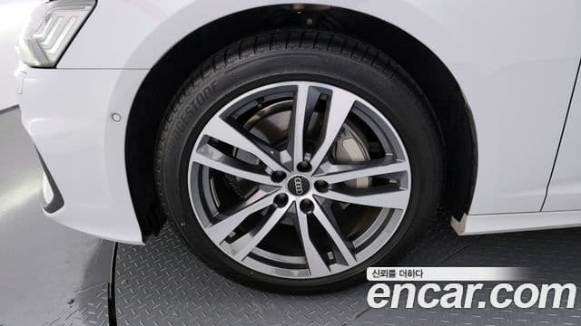 Audi A6 (C8) Premium, 2023 все фото