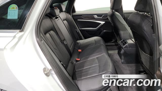 Audi A6 (C8) Premium, 2023 12