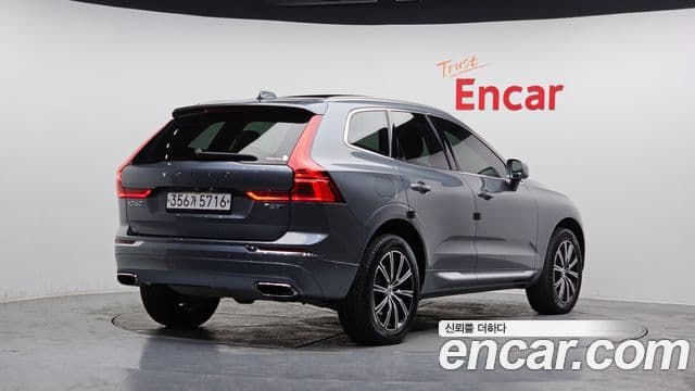 Volvo XC60 2세대 T8 Inscription, 2020 2