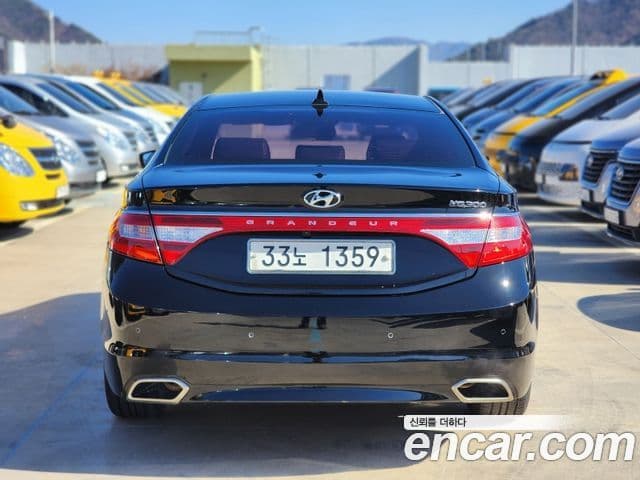 Hyundai Grandeur HG LPG HG300 для людей с инвалидностью, 2015 4