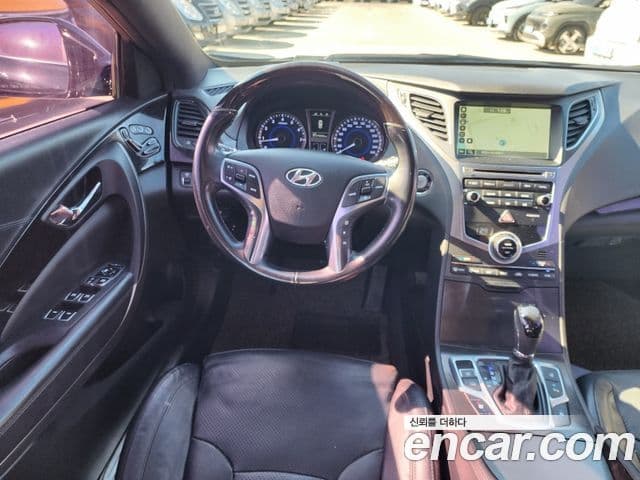 Hyundai Grandeur HG LPG HG300 для людей с инвалидностью, 2015 9