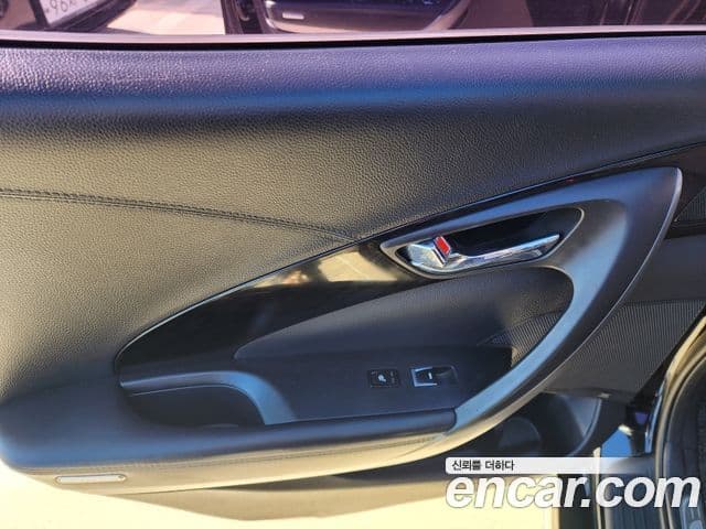 Hyundai Grandeur HG LPG HG300 для людей с инвалидностью, 2015 14