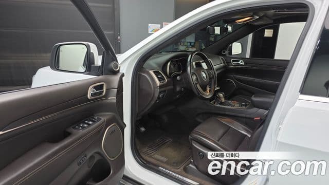 Jeep Grand Cherokee WK2, 2016 10