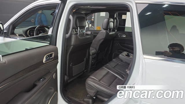 Jeep Grand Cherokee WK2, 2016 11