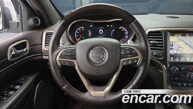 Jeep Grand Cherokee WK2, 2016 13