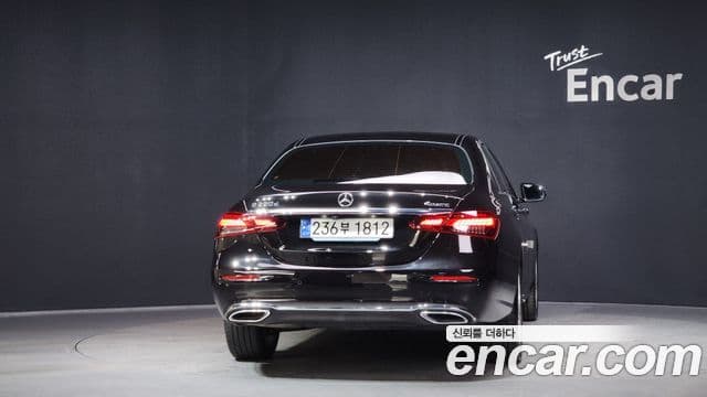 Mercedes-Benz E-класс W213 Exclusive, 2023 4