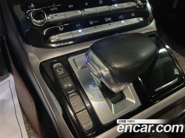 Genesis EQ900 Luxury, 2018 11