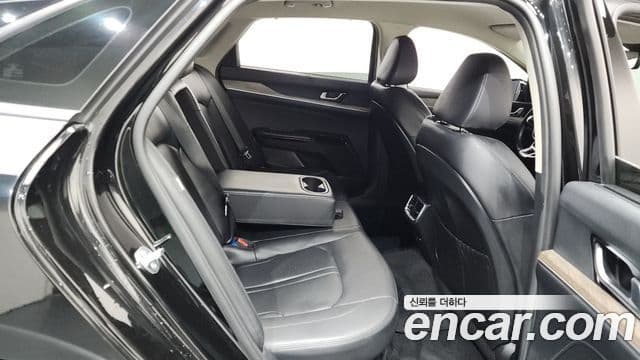 Kia K5 гибрид 3세대 Noblesse, 2023 12