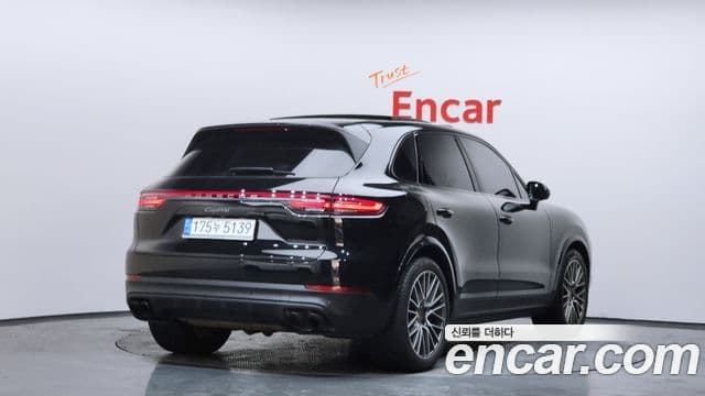 Porsche Cayenne (PO536) 3.0 Platinum Edition, 2023 2