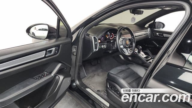 Porsche Cayenne (PO536) 3.0 Platinum Edition, 2023 10