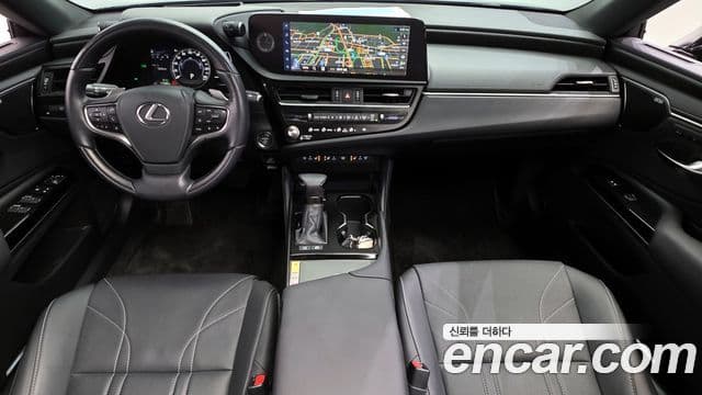 Lexus ES300h 7세대 Executive, 2025 7
