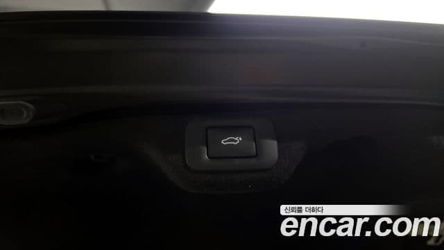 Lexus ES300h 7세대 Executive, 2025 19