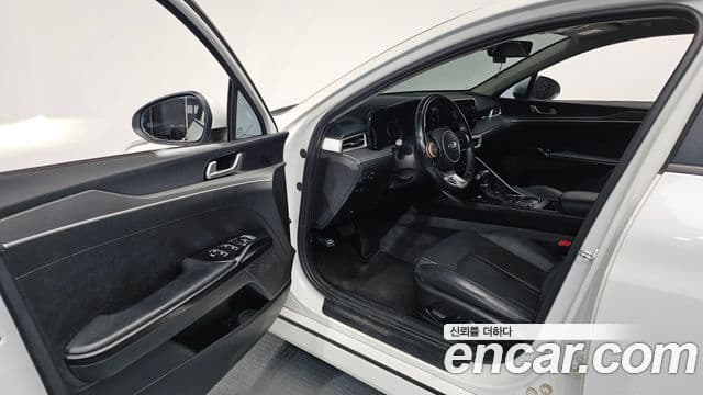 Kia K5 3세대 Trendy, 2021 10