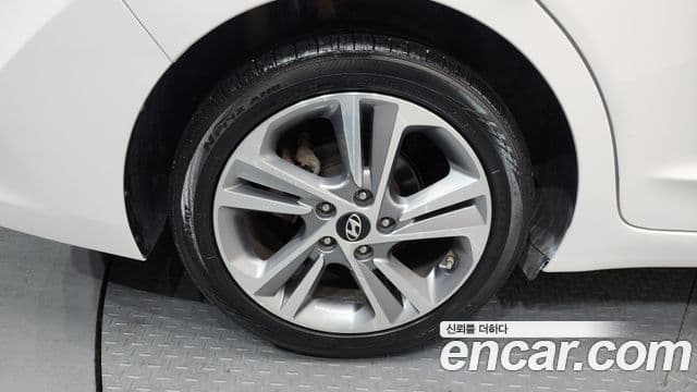 Hyundai Avante AD 1.6 GDI Value Plus, 2017 все фото