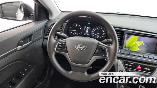 Hyundai Avante AD 1.6 GDI Value Plus, 2017 13