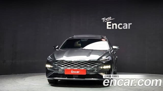 Kia K8 Signature, 2023 3