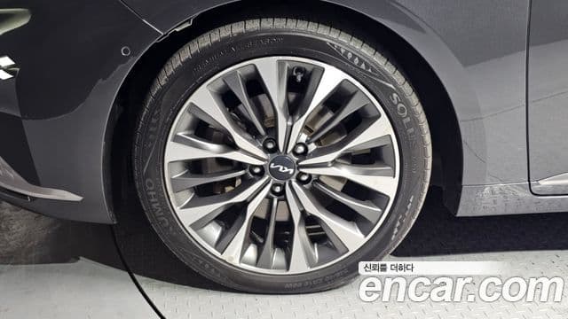 Kia K8 Signature, 2023 все фото