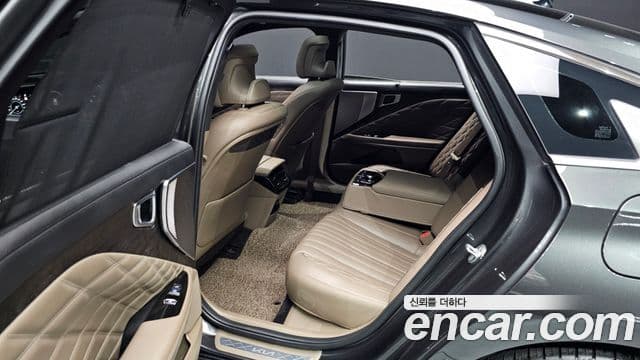 Kia K8 Signature, 2023 12