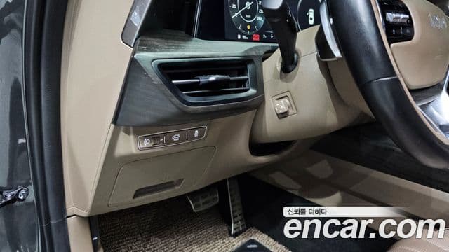 Kia K8 Signature, 2023 18