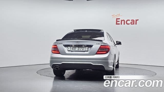 Mercedes-Benz C-класс W204 C220 CDI купе, 2013 4