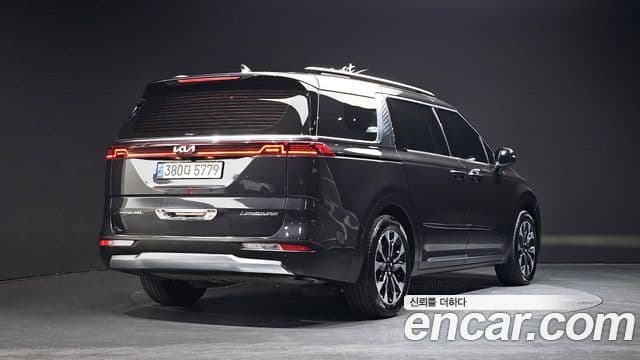 Kia Carnival 4세대 Signature, 2021 2