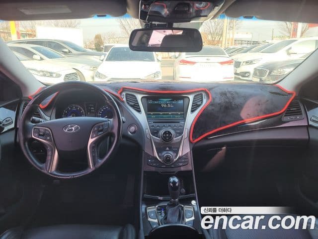 Hyundai Grandeur HG Modern, 2013 7