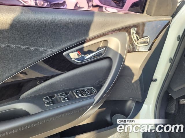 Hyundai Grandeur HG Modern, 2013 15