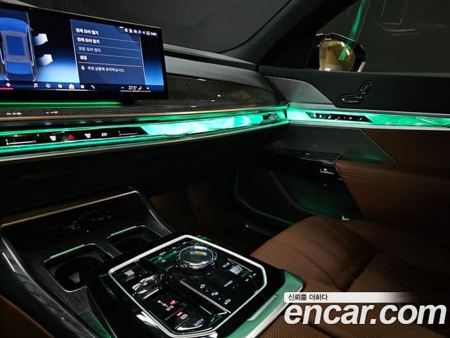 BMW 7시리즈 (G70) 740i xDrive M Sport, 2024 13