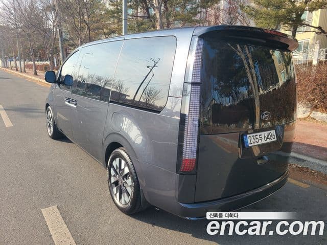 Hyundai Staria Inspiration, 2023 7