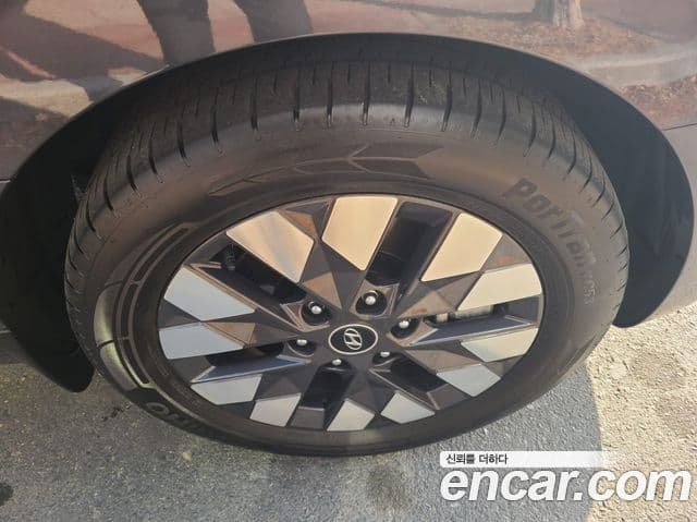 Hyundai Staria Inspiration, 2023 10