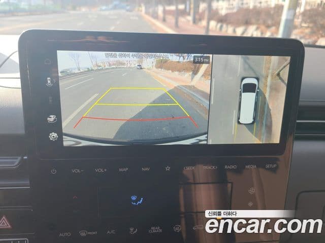 Hyundai Staria Inspiration, 2023 18