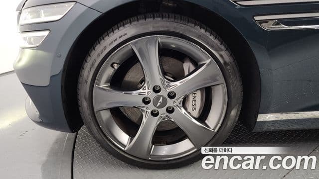 Genesis G80 (RG3) бензин 2.5 турбо AWD, 2023 все фото