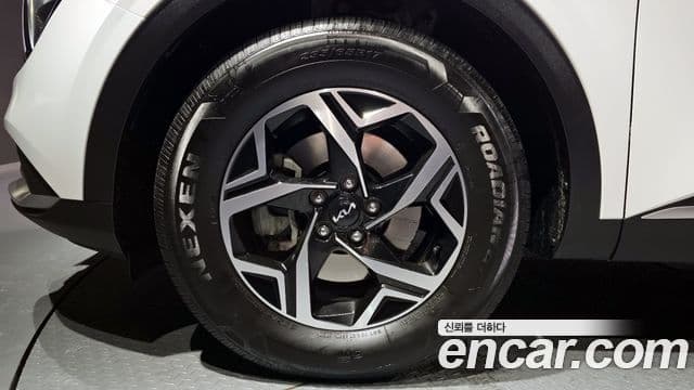 Kia Sportage 5세대 Prestige, 2022 все фото