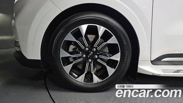 Kia Carnival 4세대 Signature, 2022 все фото