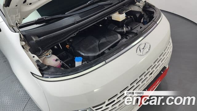 Hyundai Staria Modern, 2023 6