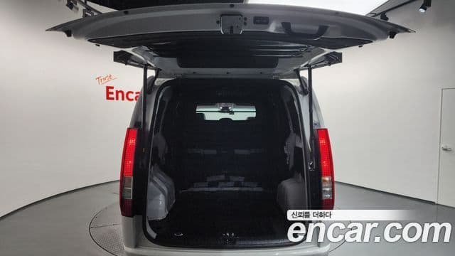 Hyundai Staria Modern, 2023 20