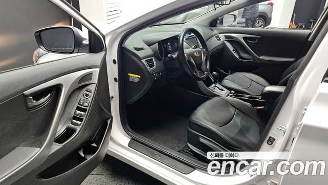 Hyundai Avante MD M16 GDI Smart, 2014 10