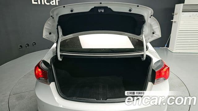 Hyundai Avante MD M16 GDI Smart, 2014 20