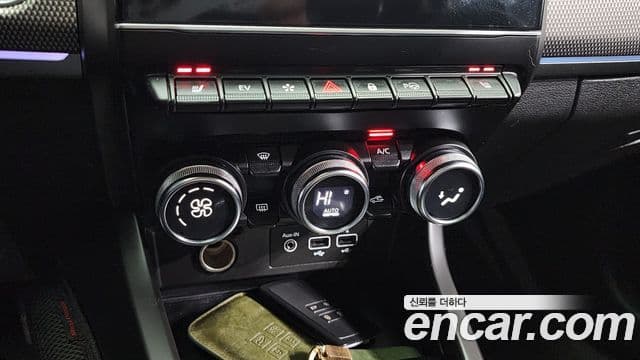 Renault Korea(Samsung) XM3 1.6 E-TECH Инспайр (Inspire) e-Shifter, 2023 17
