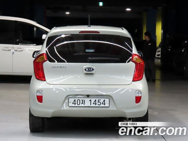 Kia All New Morning Luxury, 2015 3