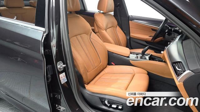 BMW 5시리즈 (G30) 520i M Sport, 2023 10